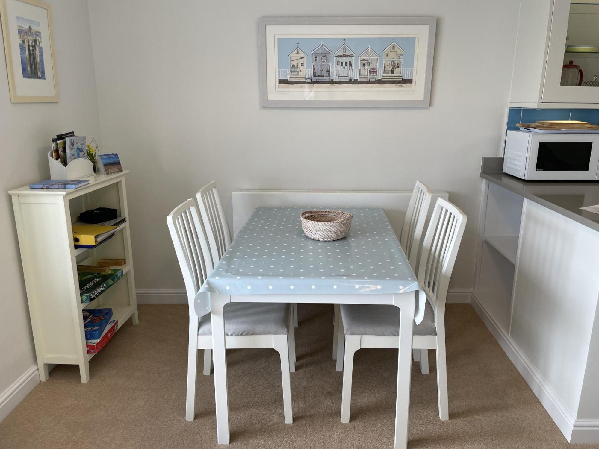 Lovely Seafront 2 Bedroom Apartment 4 Aberdyfi Eksteriør bilde