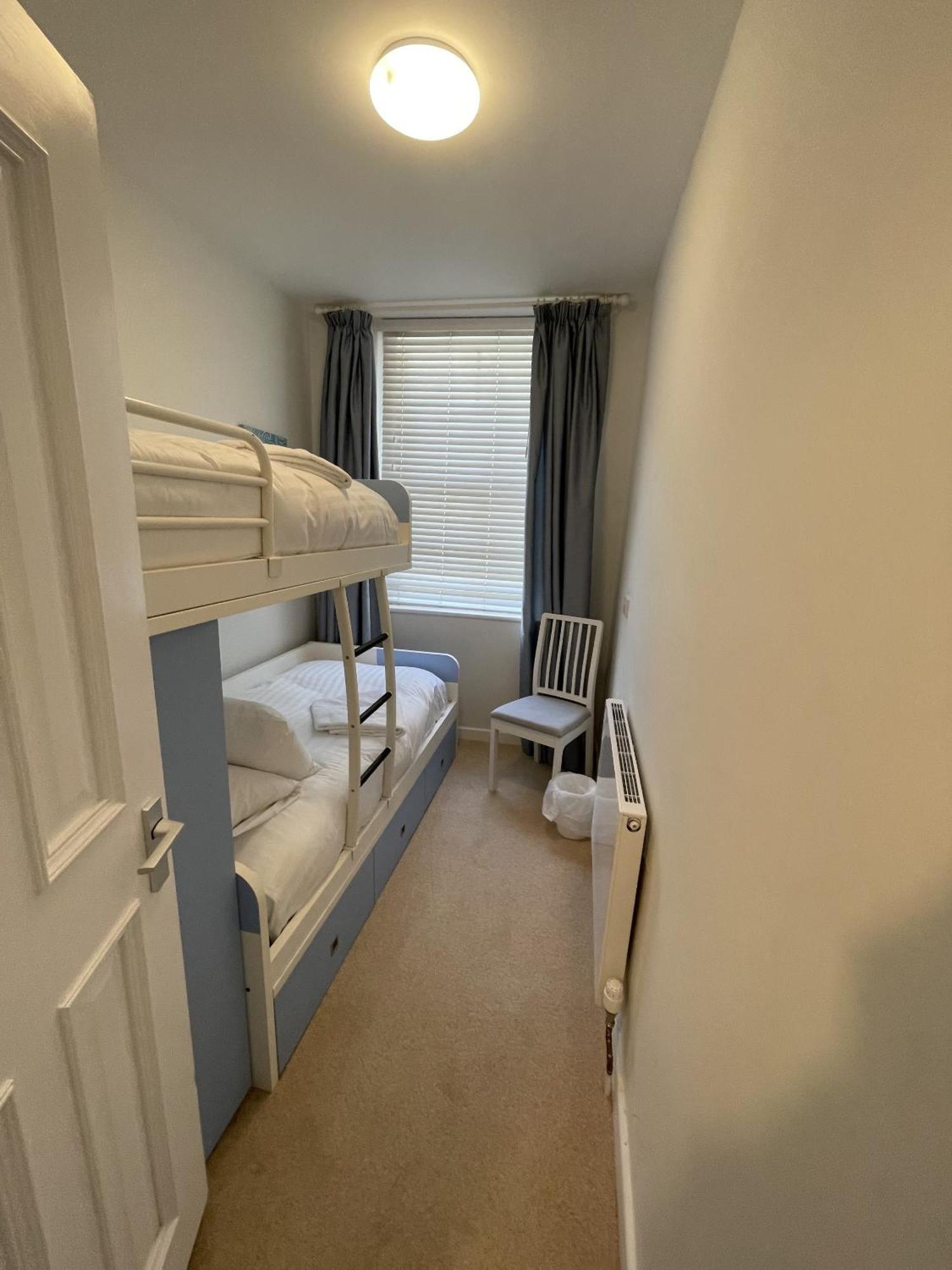 Lovely Seafront 2 Bedroom Apartment 4 Aberdyfi Eksteriør bilde